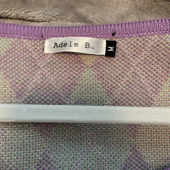 Sweater vest and skirt set - Picture 3 of 4